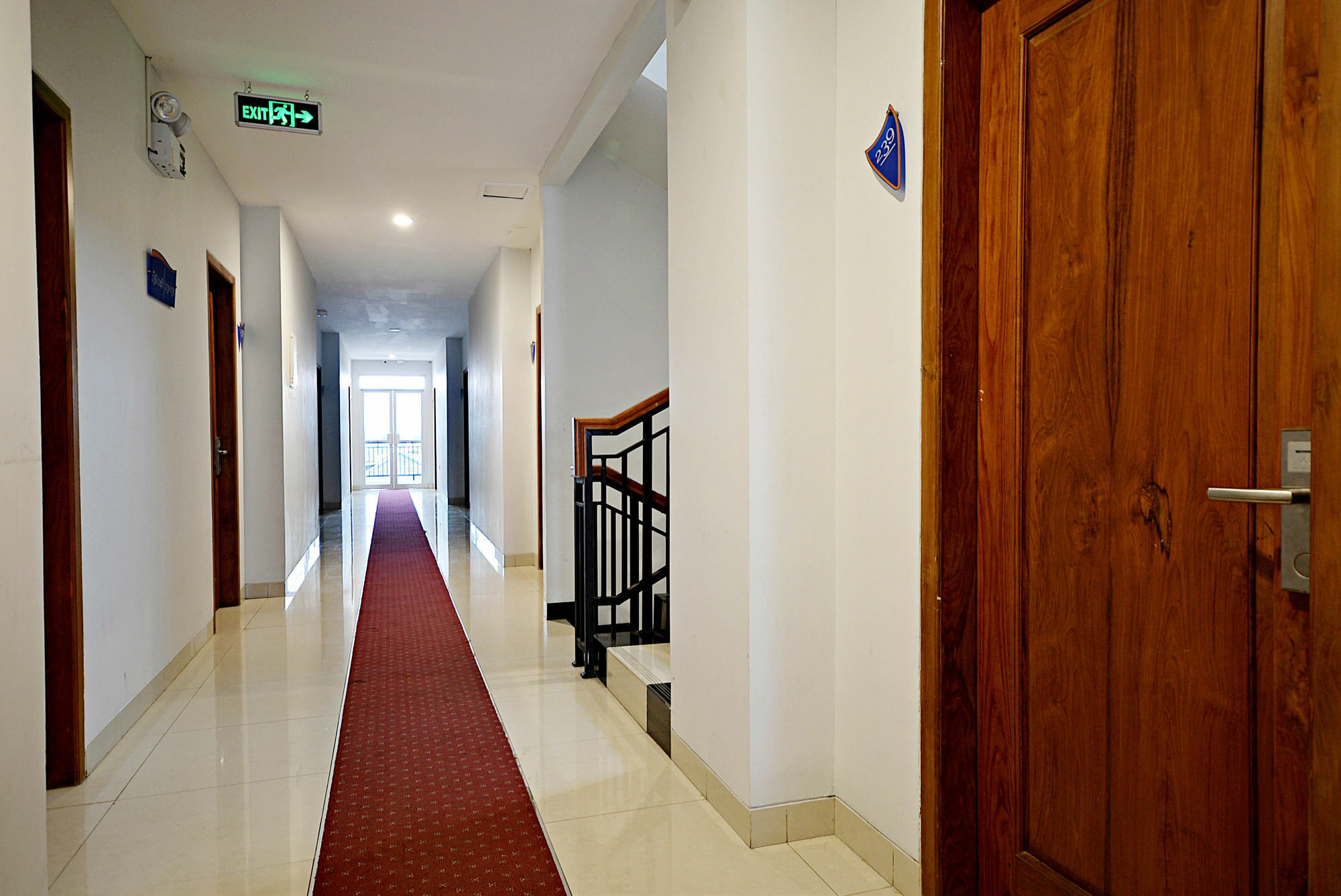 Zen Rooms Cipete Safin Inn Cilandak  ภายนอก รูปภาพ